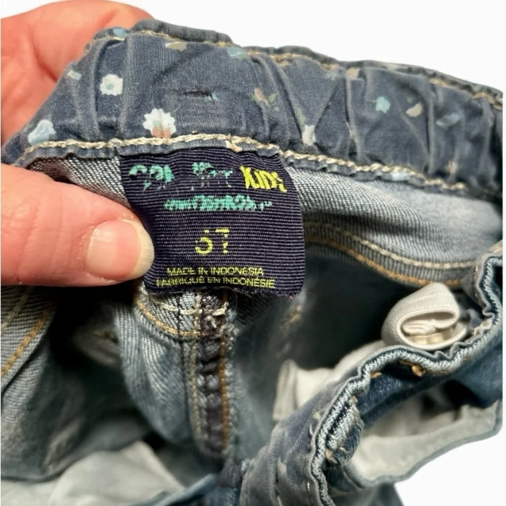 Genuine Kids OshKosh Jeans | Size 5T | Adjustable Waist | Premium Denim | EUC
